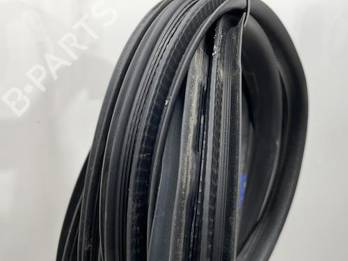 Rubber door seal FORD FIESTA VI (CB1, CCN) 1.6 TDCi | BP26181767C142 