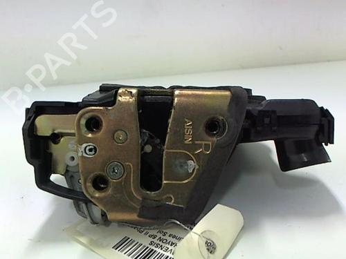 Used Front right lock TOYOTA AVENSIS (_T25_) 2.0 D-4D (CDT250_, CDT250R) (116 hp) 20433395