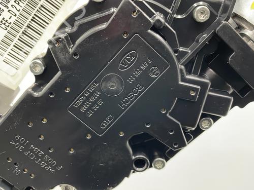 Used Rear wiper motor Rear wiper motor KIA CEE'D (JD) 1.4 CVVT (100 hp) 21275609 21275609