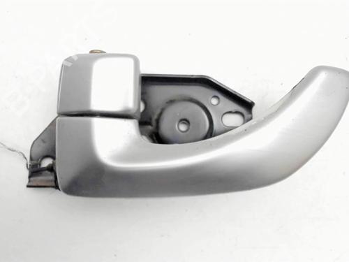 Used Rear left interior door handle HYUNDAI TERRACAN (HP) 2.9 CRDi 4WD (163 hp) 25221975