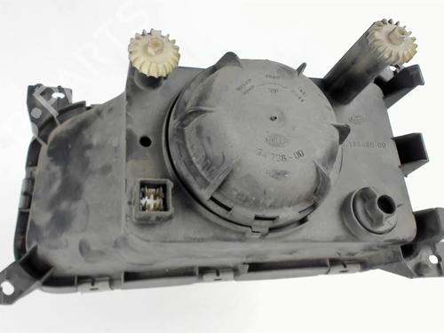 Right headlight VW PASSAT B3/B4 (3A2, 35I) 1.6 | BP25263763C29 