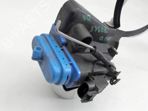 rear-right-lock-audi-a8-d2-4d2-4d8-1994-1995-1996-1997-1998-1999-2000-2001-2002-2003-2004-2005-31074556 main image