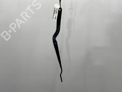 Used Front windshield wiper arm RENAULT TWINGO III (BCM_, BCA_) 1.0 SCe 65 (BCMJ) (65 hp) 20394952