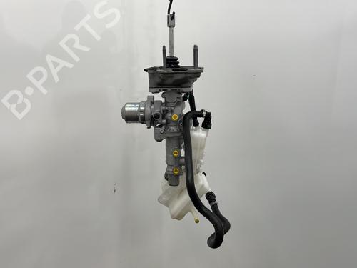 Used Brake master cylinder RENAULT ZOE (BFM_) ZOE (88 hp) 25149130