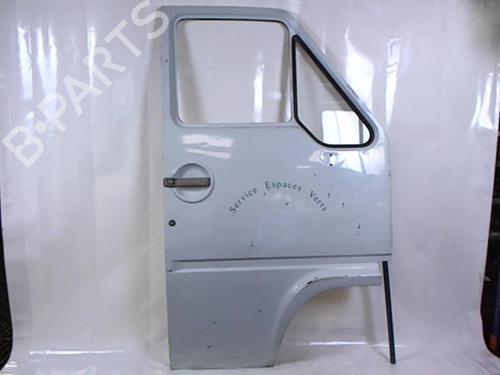 Right front door RENAULT MASTER I Van (T__)  | BP21203590C3 