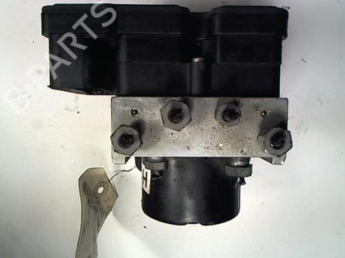 Used ABS pump FORD FIESTA VI (CB1, CCN) 1.6 TDCi (75 hp) 20412863