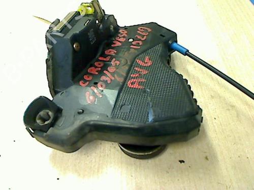 Front left lock TOYOTA COROLLA Verso (ZER_, ZZE12_, R1_) 2.0 D-4D (CUR10_, CUR10R) | BP20476709C98 