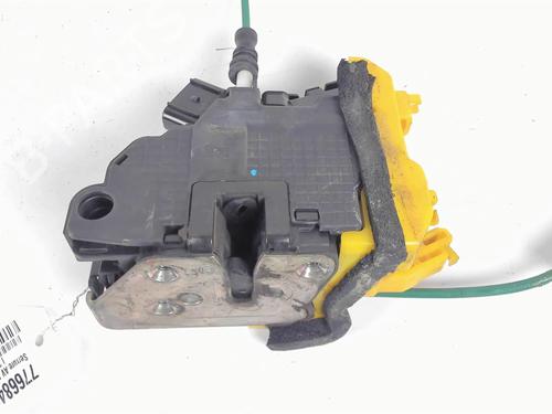 front-right-lock-hyundai-i30-gd-16-crdi-81980a6b00-2011-20404737 main image