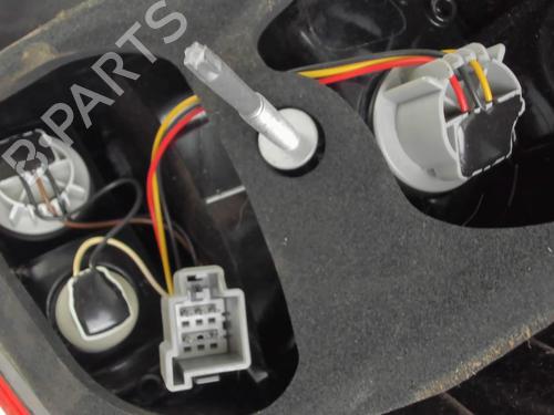 Used Left taillight FORD FIESTA VI (CB1, CCN) 1.5 TDCi (75 hp) 20421070
