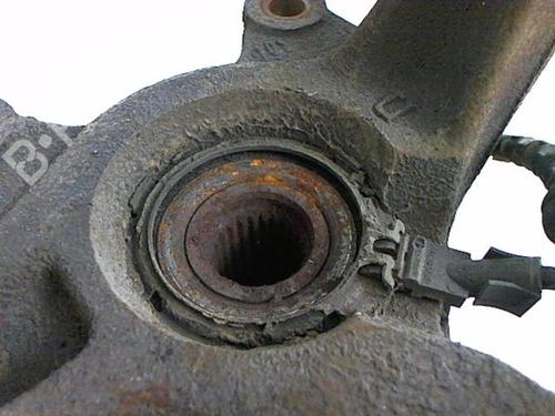 Right front steering knuckle RENAULT CLIO III (BR0/1, CR0/1) 1.5 dCi | BP20414498M26 