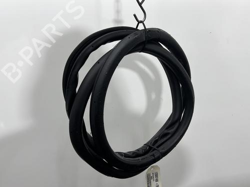 BP32220207C142 main image