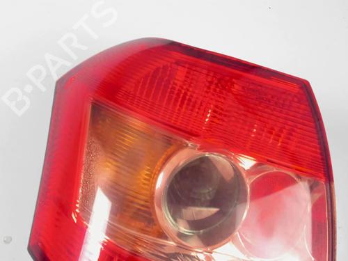 Right taillight TOYOTA COROLLA (_E12_) 1.4 D (NDE120_, NDE120R) | BP20405840C35 