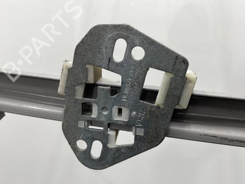 Used Front right window mechanism Front right window mechanism FORD ESCORT VI Estate Van (AVL) 1.8 D (60 hp) 23778040 23778040