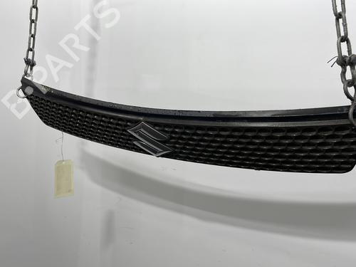 Grill SUZUKI SWIFT III (MZ, EZ) 1.3 (RS413, ZC11S) | BP29604114C40 