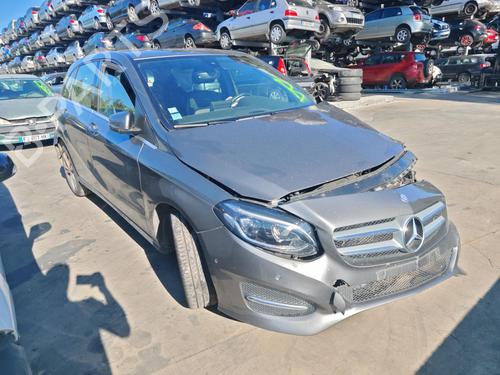Used Engine Engine MERCEDES-BENZ B-CLASS Sports Tourer (W246, W242) B 180 CDI / d (246.212) (109 hp) 33678514 33678514