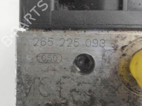 Used ABS pump ABS pump ALFA ROMEO 166 (936_) 2.4 JTD (936AXA00, 936A3B00) (150 hp) 20428303 20428303
