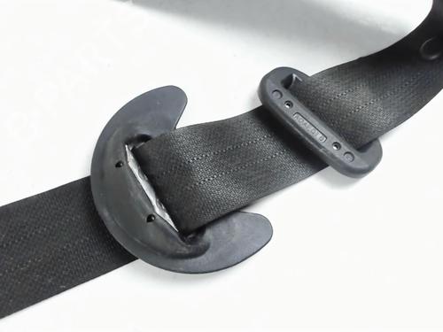Used Front left seatbelt Front left seatbelt TOYOTA YARIS (_P13_) 1.5 Hybrid (NHP130_, NHP130) (101 hp) 22517209 22517209