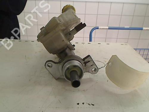 Used Brake master cylinder CITROËN C3 I (FC_, FN_) 1.4 HDi (68 hp) 20460822