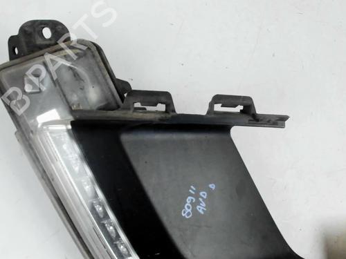 Used Right daytime light Right daytime light PEUGEOT 308 SW I (4E_, 4H_) 1.6 HDi (112 hp) 39760253 39760253