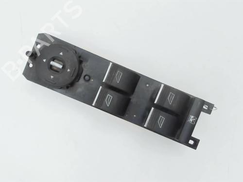 Used Left front window switch Left front window switch FORD FOCUS III 1.6 TDCi (115 hp) 20395945 20395945