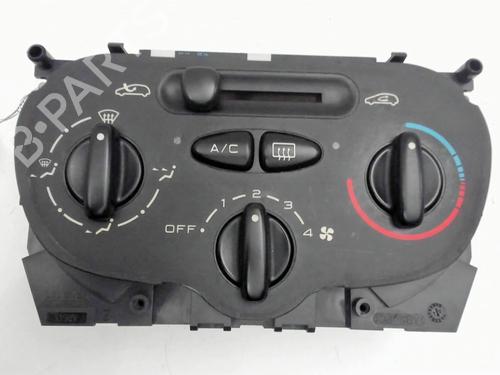 Airco bedieningspaneel PEUGEOT 206 Hatchback (2A/C) 1.4 i (75 hp) 30795122
