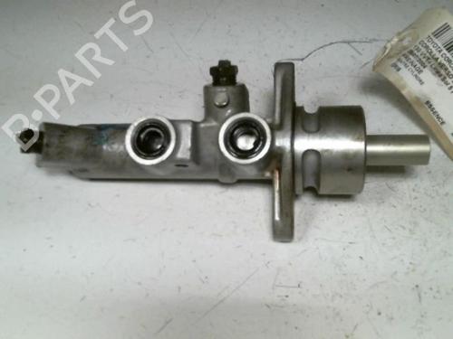 Used Brake master cylinder TOYOTA COROLLA Verso (ZER_, ZZE12_, R1_) 1.8 (ZNR11_, ZNR11R) (129 hp) 20411611