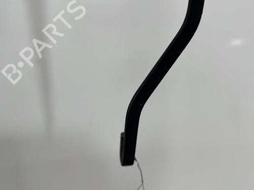 front-windshield-wiper-arm-suzuki-wagon-r-ma-1999-33041564 main image