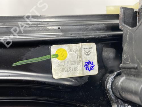 front-right-window-mechanism-citroen-c3-aircross-ii-2r_-2c_-2017-23778180 main image