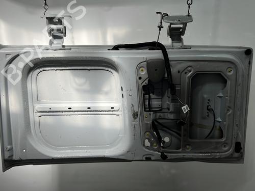 Used Left tailgate Left tailgate OPEL VIVARO A Van (X83) 1.9 DI (F7) (80 hp) 33559901 33559901