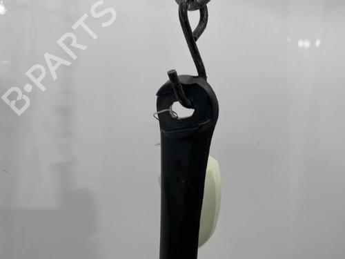 Front windshield wiper arm BMW 5 (E39) 520 d | BP20394613C143 