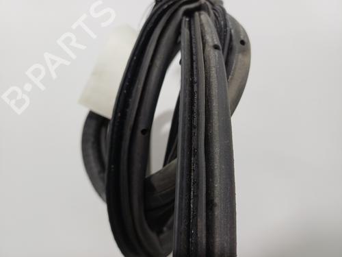 Used Rubber door seal Rubber door seal RENAULT SUPER 5 (B/C40_) 1.4 Cat (B/C/407) (58 hp) 35969557 35969557