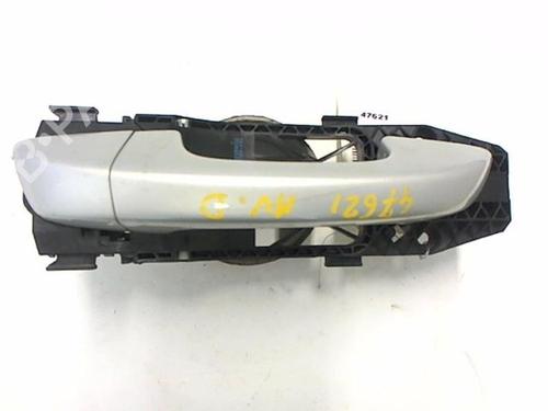 Used Front right exterior door handle VW GOLF VI (5K1) 1.6 TDI (105 hp) 25264429