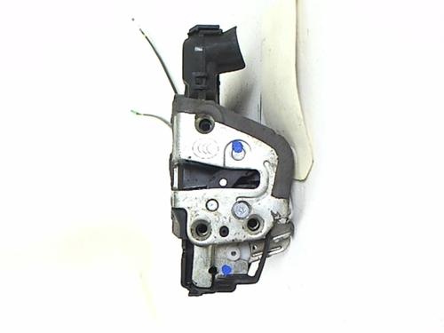 Used Front right lock TOYOTA AURIS (_E15_) 2.0 D-4D (ADE150_, ADE150R) (126 hp) 20426682