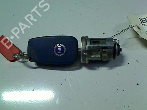 Used Ignition barrel FIAT STILO (192_) 1.9 JTD (192_XE1A) (115 hp) 20413149