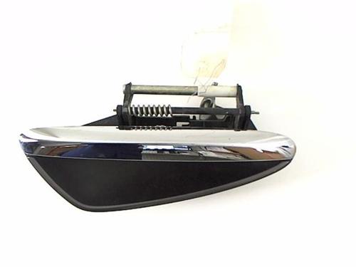 Używane Klamka zewnętrzna drzwi tylnych prawych ALFA ROMEO 159 Sportwagon (939_) 1.9 JTDM 16V (939BXC1B, 939BXC12) (150 hp) 20473052