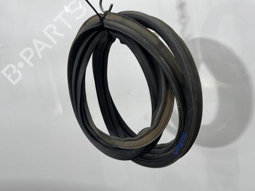 Gummiliste Gummiliste KIA CEED (CD) 1.6 CRDi 136 (136 hp) 33622237 33622237