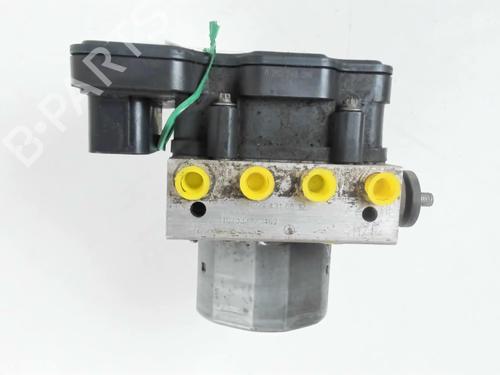 Used ABS pump ABS pump MERCEDES-BENZ GLA-CLASS (X156) GLA 200 CDI / d (156.908) (136 hp) 30329316 30329316