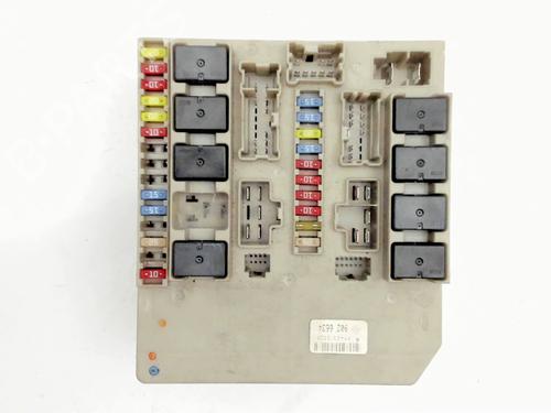 Used Fuse box RENAULT CLIO III (BR0/1, CR0/1) 1.5 dCi (C/BR0G, C/BR1G) (68 hp) 30308322
