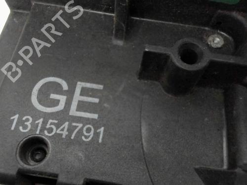 Serratura anteriore sinistra OPEL CORSA C (X01) 1.3 CDTI (F08, F68) | BP29921505C98