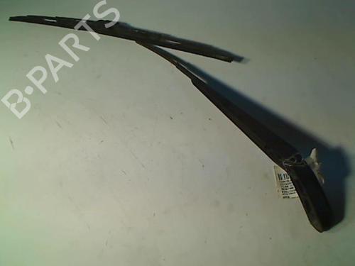 Used Front windshield wiper arm CHRYSLER VOYAGER / GRAND VOYAGER III (GS_, NS_) 2.5 TD (116 hp) 20431117