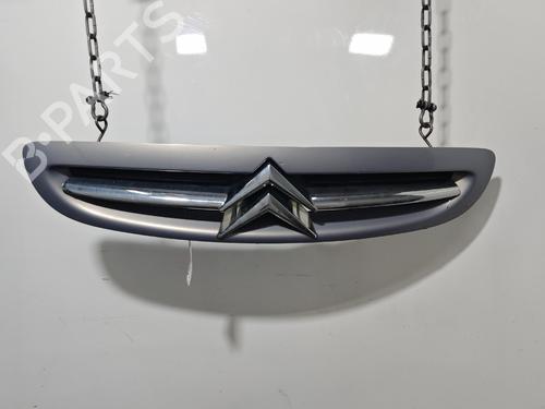 Used Grille Grille 38918921 38918921