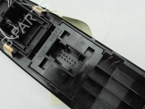 Left front window switch FIAT PUNTO (199_) 1.3 D Multijet | BP22102845I27 - Image 3