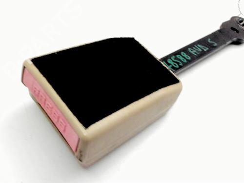 seat-buckle-peugeot-607-9d-9u-2000-31217570 main image