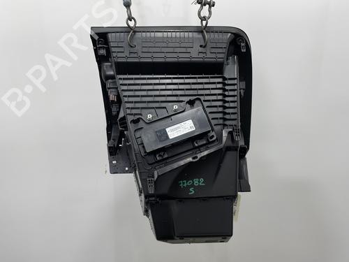 Used Glove box Glove box OPEL CORSA F (P2JO) CORSA-e (68) (136 hp) 27518900 27518900