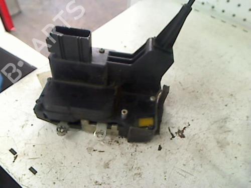 Front left lock FORD FIESTA V (JH_, JD_) 1.6 16V | BP21229001C98 