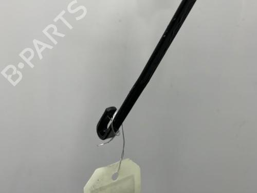 Used Front windshield wiper arm Front windshield wiper arm 20395189 20395189
