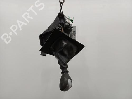 Used Gear lever RENAULT KOLEOS I (HY_) 2.0 dCi (HY0K) (150 hp) 20468235