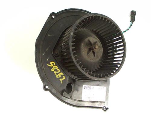 Used Heater blower motor CHRYSLER VOYAGER II (ES) 2.5 TD (118 hp) 25265245