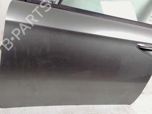 Used Left front door Left front door 20421232 20421232