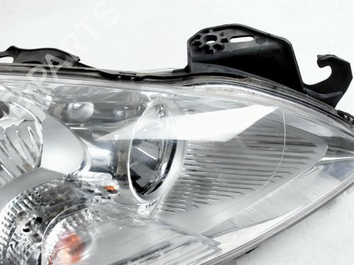 Right headlight PEUGEOT 5008 (0U_, 0E_) 1.6 HDi | BP32509085C29 